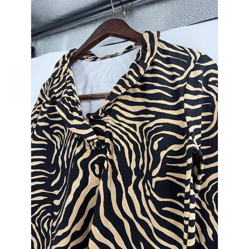 J. McLaughlin Durham Ruffle Neck Top Tiger Print Catalina Cloth Womens Medium